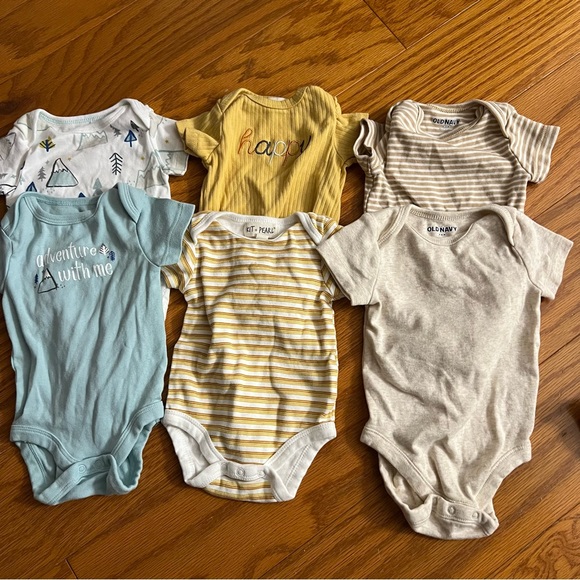 Lot of 6 Assorted Baby One Piece Set 0-3 months m unisex boy girl - Picture 1 of 5